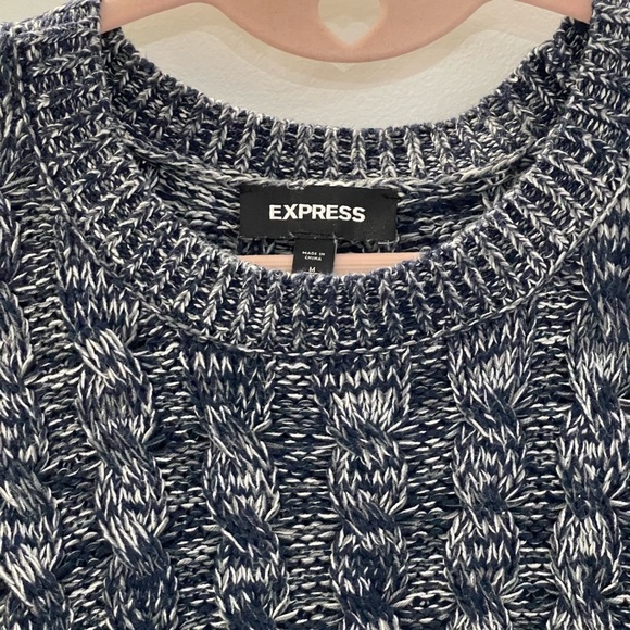 Express Marbled Chunky Oversized Long Sleeve Pullover Sweater - Picture 4 of 11